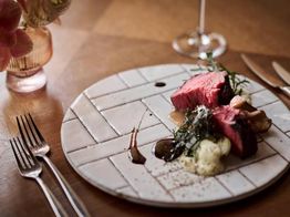 グラナダスィートオンアターブル 料理の写真4
