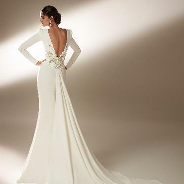 キンプトン新宿東京 PRONOVIAS