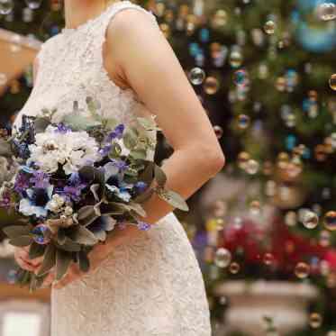 アイネスヴィラノッツェ大阪●クラウディアホールディングス ナイトウエディングは少し雰囲気を変えたスタイリングを