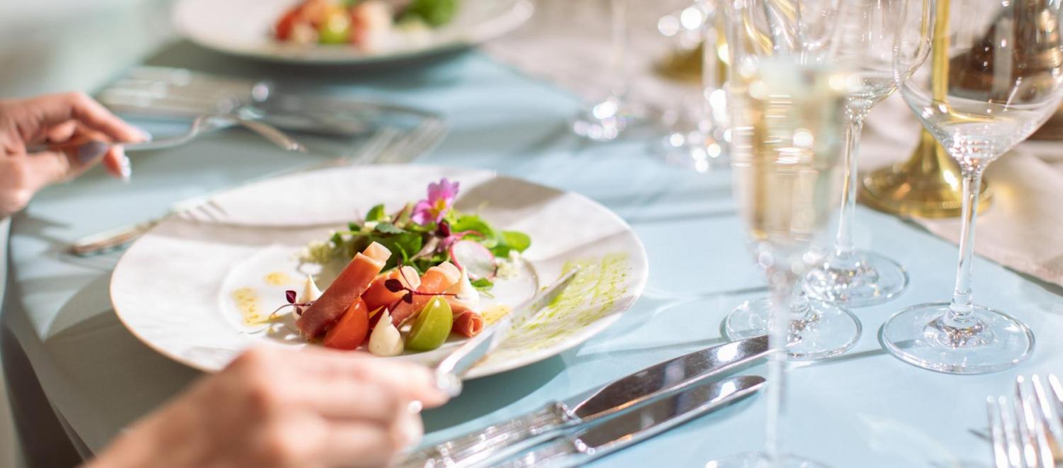 アイネスヴィラノッツェ大阪●クラウディアホールディングス 料理