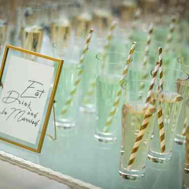 アイネスヴィラノッツェ大阪●クラウディアホールディングス 開放感溢れるガーデンでゲストと楽しむウエルカムパーティ