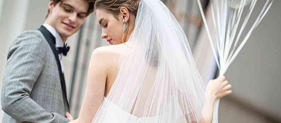 アイネスヴィラノッツェ大阪●クラウディアホールディングス ドレス・衣装