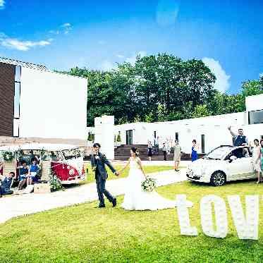 Belle la Coeur(ベル ラ クール) 1階のエントランスガーデンなら、愛車を並べたウエルカムパーティも♪