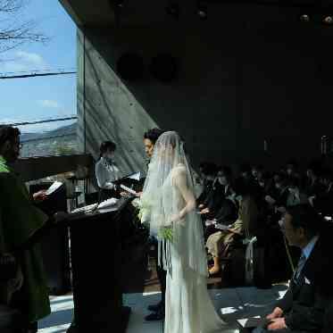 幻想的なセレモニー