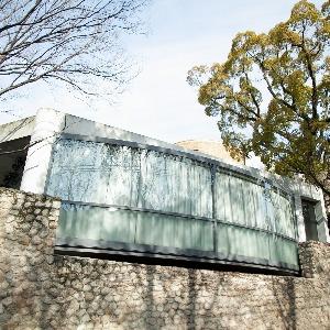 ザ・ヒルサイド 神戸 まるでモダンミュージアムのような佇まい