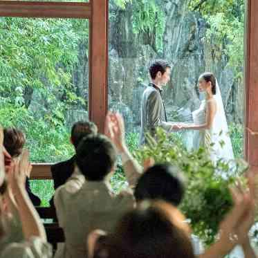 THE SODOH HIGASHIYAMA KYOTO(ザ ソウドウ 東山京都)  豊かな自然と美しい緑に佇む 独立型チャペルで愛を誓う