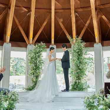 グランドプリンスホテル大阪ベイ 暖かみある空間での誓い