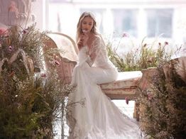 グランドプリンスホテル大阪ベイ ドレス・衣装の写真3