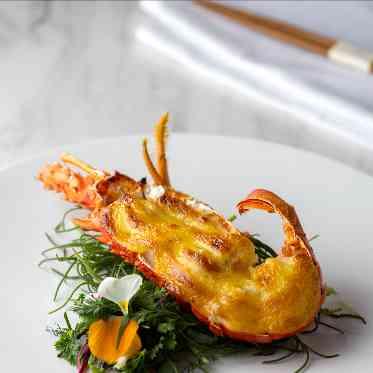 THE MARK GRAND HOTEL すべてお箸で召し上がれるので年配のご親族も安心