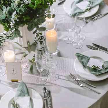 musee yotsuike(ミュゼ四ツ池) テーブルコーディネートにもおふたりらしさを