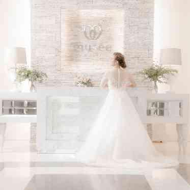 musee yotsuike(ミュゼ四ツ池) ロビーではお二人がゲストをお出迎え♩