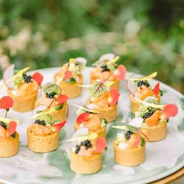 musee yotsuike(ミュゼ四ツ池) 色とりどりのお料理が並ぶ