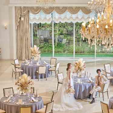 CELESTE(セレスト) シャンデリアが輝く上質空間で叶える、贅沢なひととき