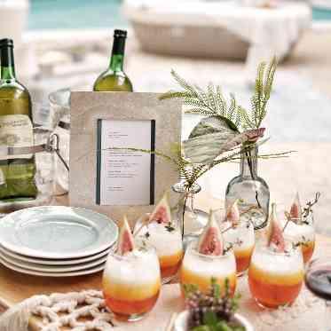 ルシアスガーデン オリジナルウェディングケーキや華やかなデザート&ドリンクで彩りを