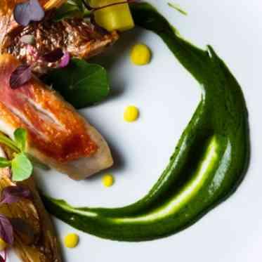 ルシアスガーデン ゲストの食欲を刺激する、見た目も爽やかな一品