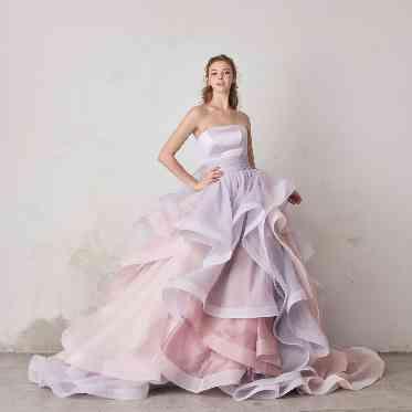 ルシアスガーデン 運命の1着を見つけて