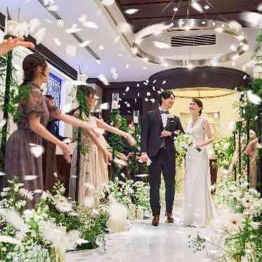 ホテルモントレ銀座 フラワーシャワー