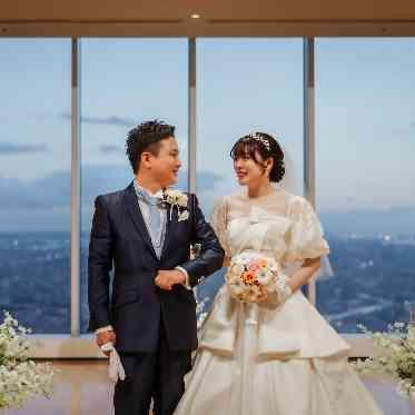 GRADATIONS(グラデーションズ) Real Wedding Story|光と影が交差する、幻想的な時間