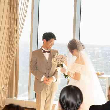 GRADATIONS(グラデーションズ) Real Wedding Story|ダーズンローズで紡ぐ愛の誓い