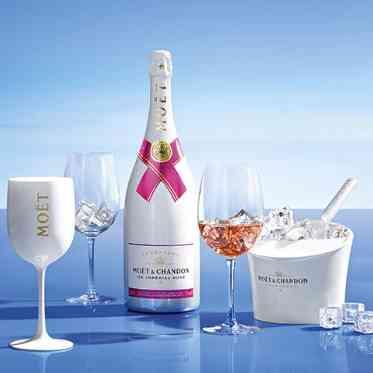 GRADATIONS(グラデーションズ) 【デスク見学予約限定】ウェルカムシャンパンをプレゼント(最大13.2万円相当)