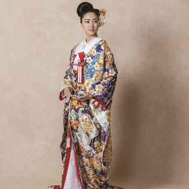 GRADATIONS(グラデーションズ) 【PRIMACARA】では和装も人気