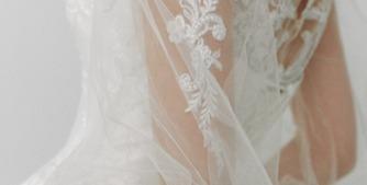 ヴァレンタイン福山 ドレス・衣装の写真2