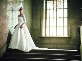 ビアンカーラ ヒルサイドテラス ドレス・衣装の写真2