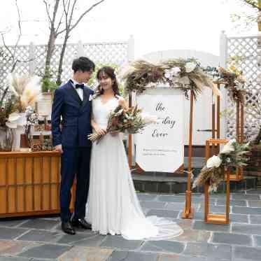 THE MORRIS 英国の邸宅をイメージしたウェリントンハウスのイングリッシュガーデンもお2人好みに