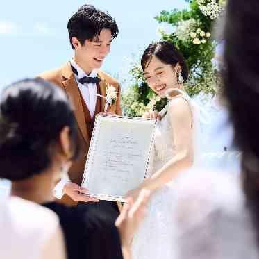 見守られながら憧れの誓いを