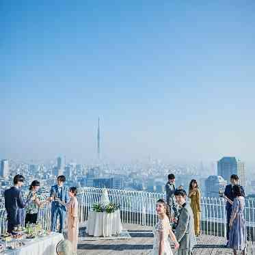 青空のもとウェルカムパーティー