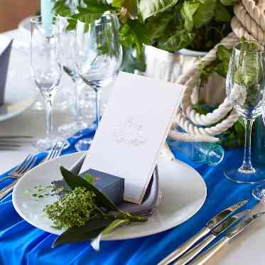 思いを結ぶ、花。