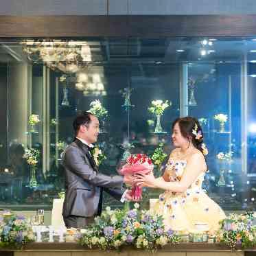 HOTEL PLAZA KOBE(ホテルプラザ神戸) 夜景バックにサプライズプロポーズ!