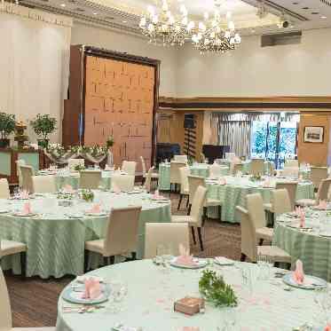 HOTEL PLAZA KOBE(ホテルプラザ神戸) グリーンベースのコーディネートでナチュラルな雰囲気に