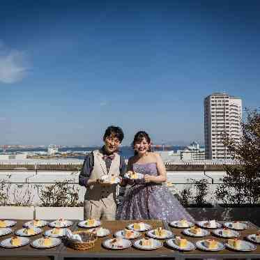 HOTEL PLAZA KOBE(ホテルプラザ神戸) 解放的なテラスで幸せのお裾分け「ケーキサーブ」演出でおもてなしをしよう!
