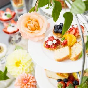 HOTEL PLAZA KOBE(ホテルプラザ神戸) 屋外テラスでも楽しめるデザートブッフェタイム♪