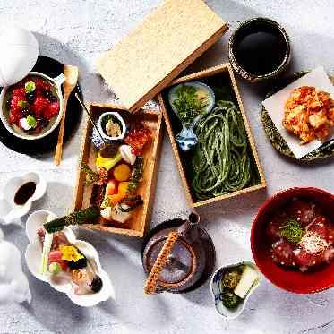 ANAインターコンチネンタルホテル東京 情緒あふれる日本庭園を眺めながら、優雅なひとときをお過ごしください