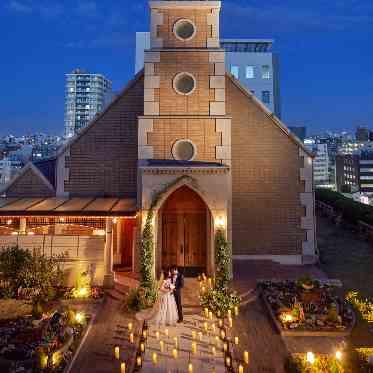 ウェディングスホテル・ベルクラシック東京 キャンドル煌めく夜の結婚式も素敵な思い出に