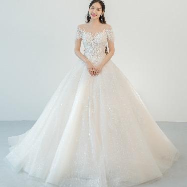 ウェディングスホテル・ベルクラシック東京 韓国ドレス