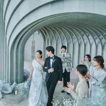 une osaka(ユヌ 大阪) 非日常の時間が流れる中、感動の挙式を行うことが出来る