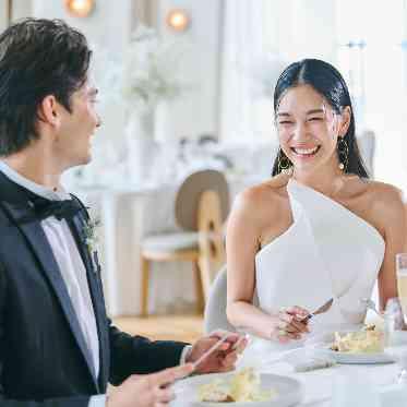 une osaka(ユヌ 大阪) 会話とお食事を大切にした空間