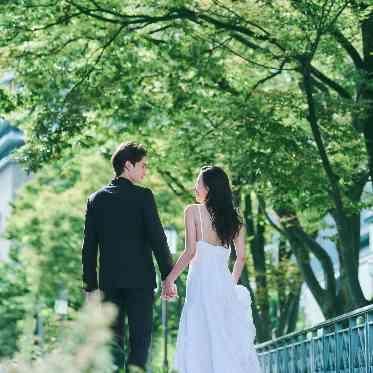 une osaka(ユヌ 大阪) 都会の騒音から一歩離れた穏やかさをもつ街
自然の雰囲気でロケーションフォトも可能