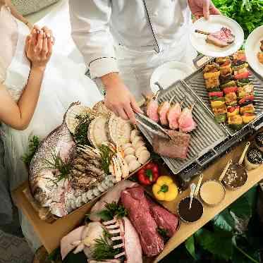 ザ コンチネンタル横浜 【BBQウェディング】コース料理のメインは、お肉や海鮮の豪華BBQでおもてなし！