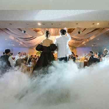 ザ コンチネンタル横浜 スモーク入場演出はゲストに驚いてほしい!という私たちのこだわり