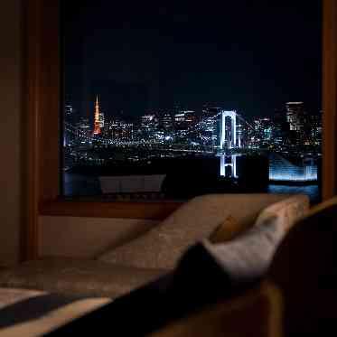 グランドニッコー東京 台場 客室から望む贅沢な夜景
