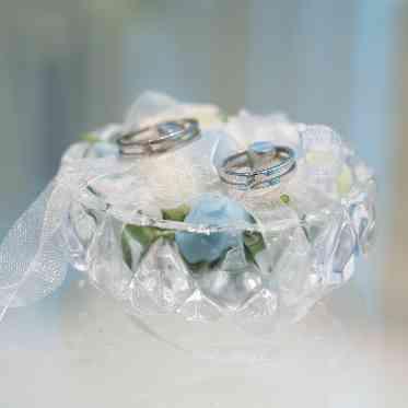 アヴァンセリアン 東京 AVANCER LIEN TOKYO お二人オリジナルのリングピロー。