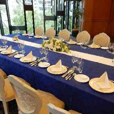 アヴァンセリアン 東京 AVANCER LIEN TOKYO リュクスホワイエにて
ブルーコーディネート