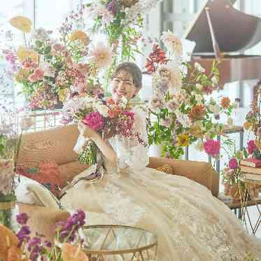 デュクラス大阪/FIVESTAR WEDDING どんな装飾にも似合う会場