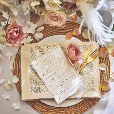 デュクラス大阪/FIVESTAR WEDDING お好みのコーディネートでおふたりだけの世界観を演出できます。