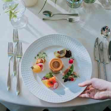 デュクラス大阪/FIVESTAR WEDDING おふたりのゲストに振る舞うオードブル 1つ1つの食材にこだわりを