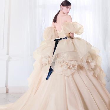 OPERAHOUSE 東京 トレンドドレスが揃うドレスショップ